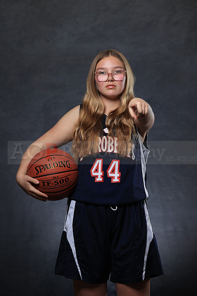SR_Girls_7th_B_BB063