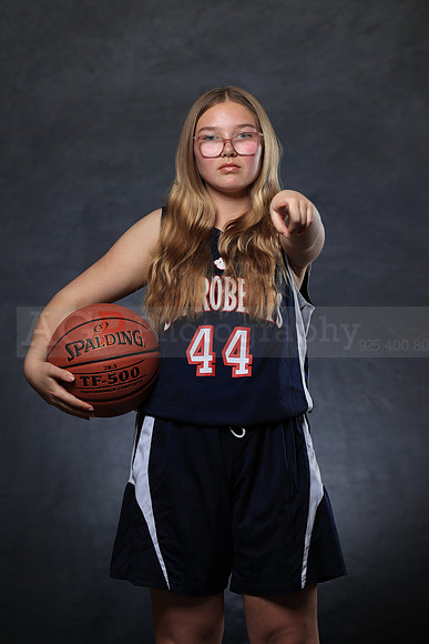 SR_Girls_7th_B_BB065