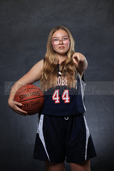 SR_Girls_7th_B_BB067