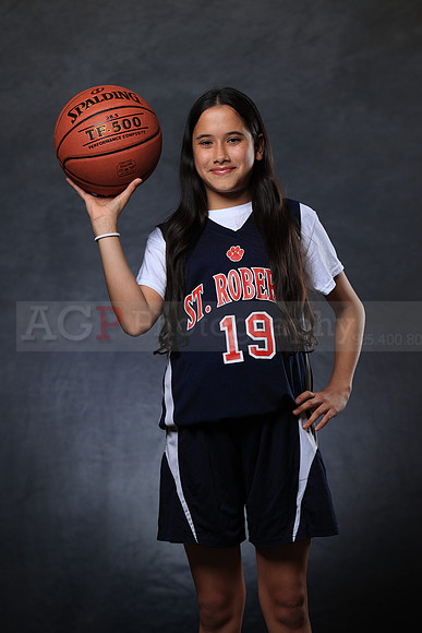 SR_Girls_7th_B_BB083