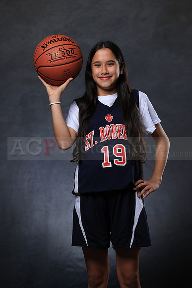 SR_Girls_7th_B_BB086