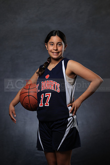 SR_Girls_7th_B_BB103