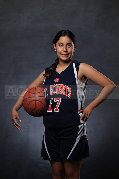 SR_Girls_7th_B_BB105