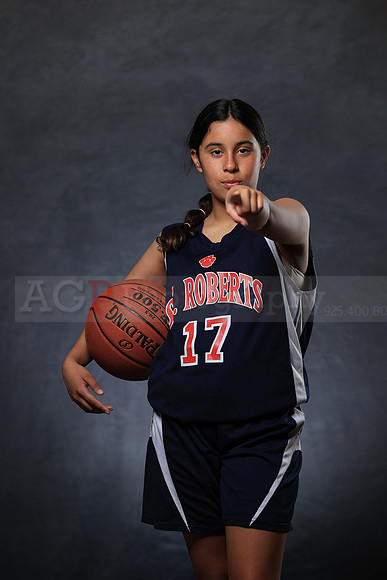 SR_Girls_7th_B_BB112