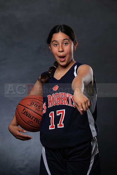 SR_Girls_7th_B_BB118