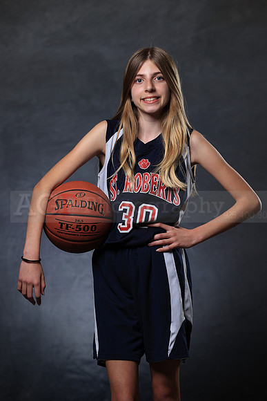 SR_Girls_7th_B_BB122
