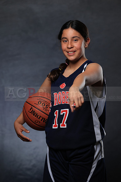 SR_Girls_7th_B_BB121