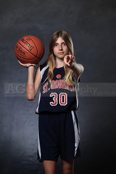 SR_Girls_7th_B_BB137