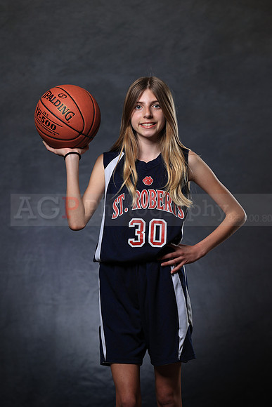SR_Girls_7th_B_BB135