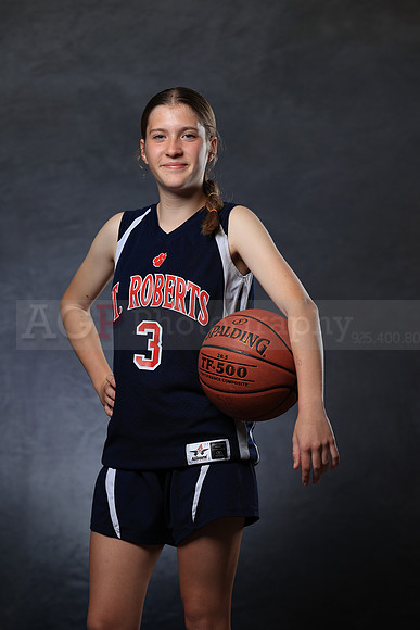 SR_Girls_7th_B_BB142