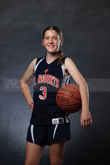SR_Girls_7th_B_BB147