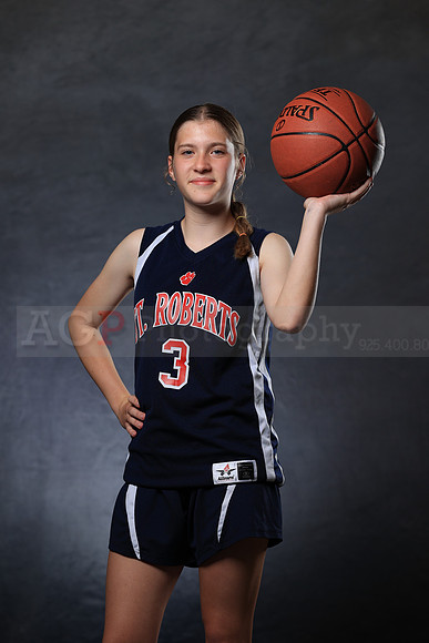 SR_Girls_7th_B_BB150