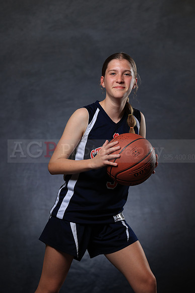 SR_Girls_7th_B_BB163