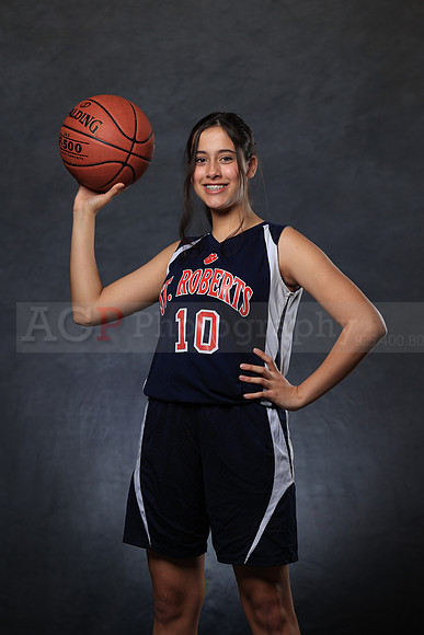 SR_Girls_7th_B_BB177