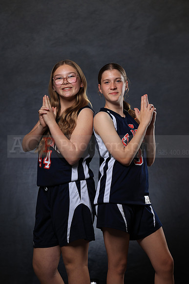 SR_Girls_7th_B_BB186