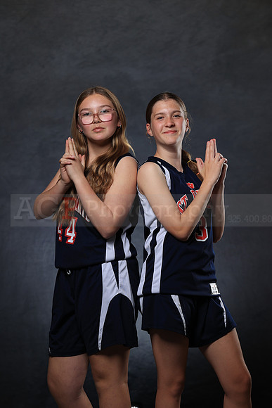 SR_Girls_7th_B_BB189
