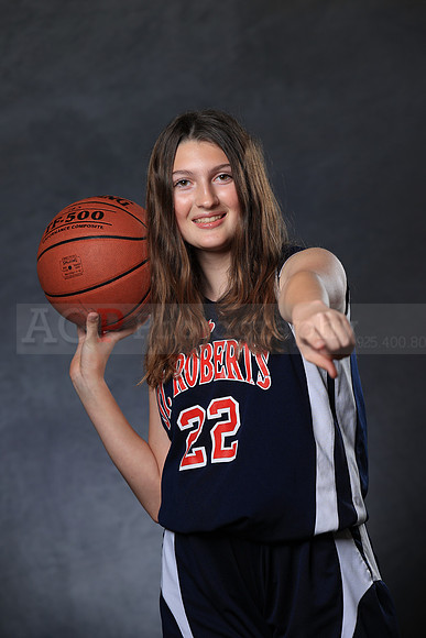 SR_Girls_7th_B_BB032