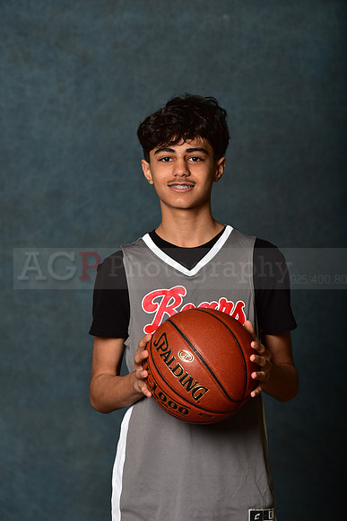 SR_Boys_8th_A_BB025