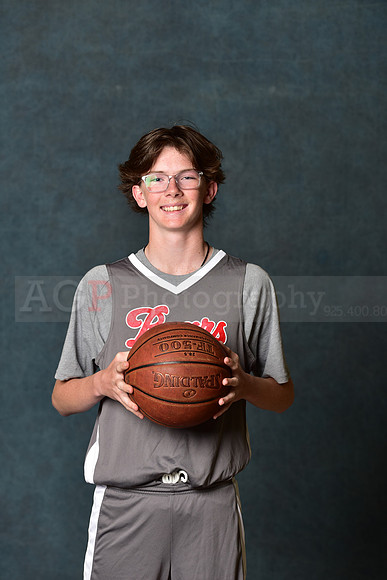 SR_Boys_8th_A_BB011