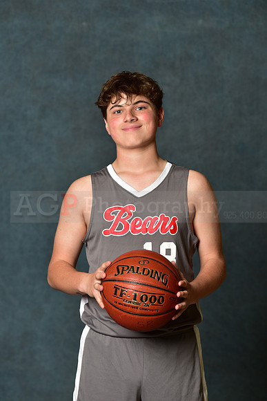 SR_Boys_8th_B_BB018