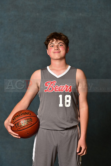 SR_Boys_8th_B_BB021