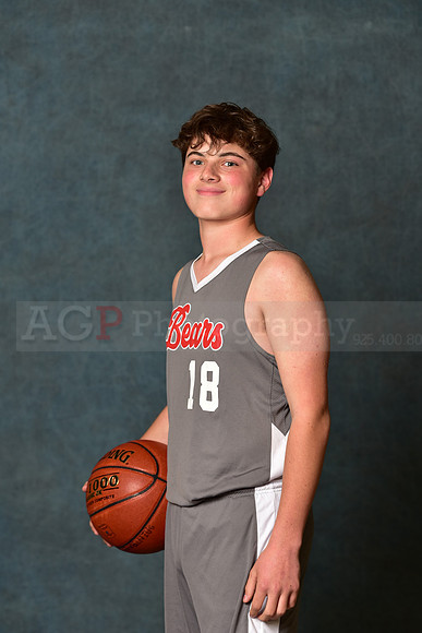 SR_Boys_8th_B_BB023