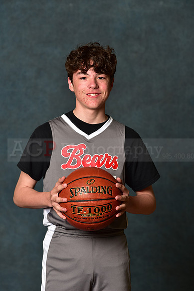 SR_Boys_8th_B_BB033