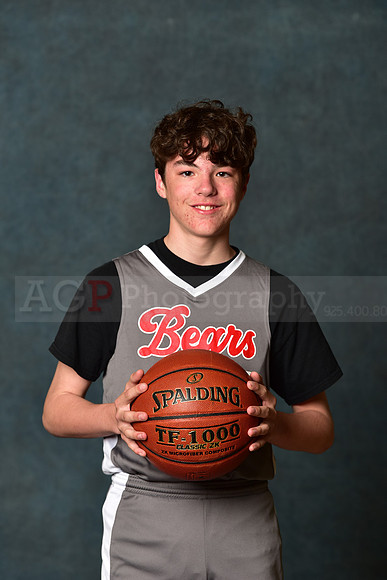 SR_Boys_8th_B_BB035