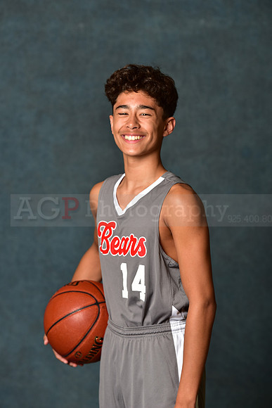 SR_Boys_8th_B_BB044