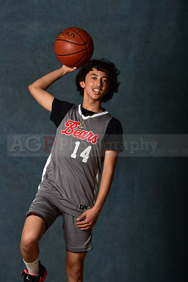 SR_Boys_8th_B_BB052