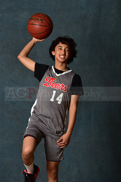 SR_Boys_8th_B_BB054