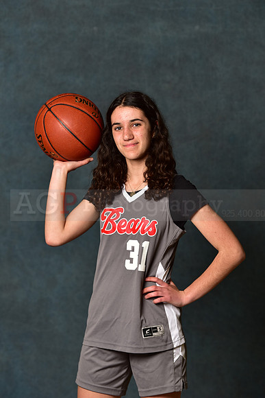 SR_Girls_8th_BB009