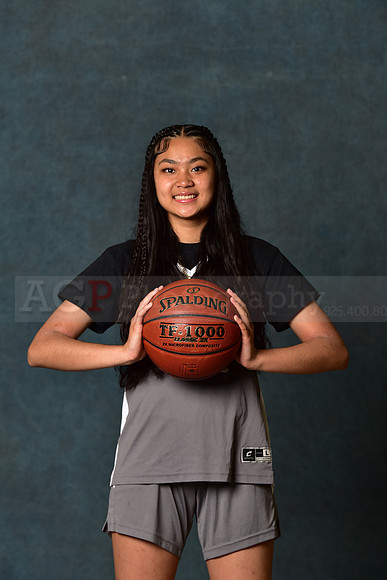 SR_Girls_8th_BB015