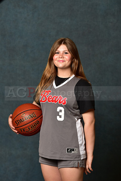 SR_Girls_8th_BB021