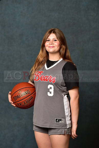 SR_Girls_8th_BB022