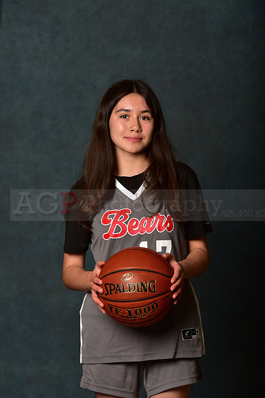 SR_Girls_8th_BB031