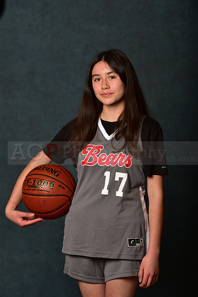 SR_Girls_8th_BB036