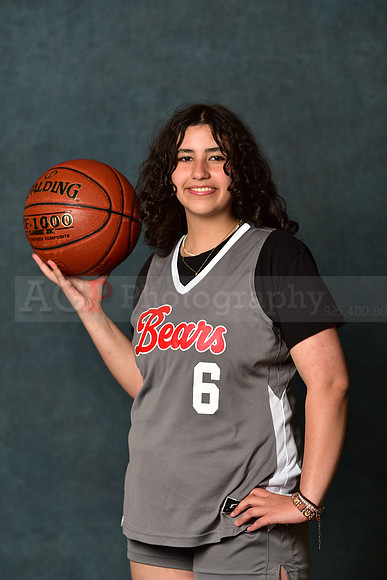 SR_Girls_8th_BB041