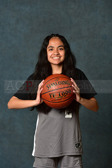 SR_Girls_8th_BB044