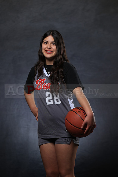 SR_Girls_8th_BB050