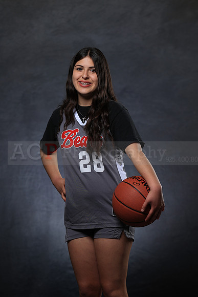 SR_Girls_8th_BB052
