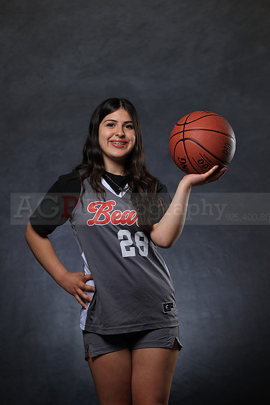 SR_Girls_8th_BB062