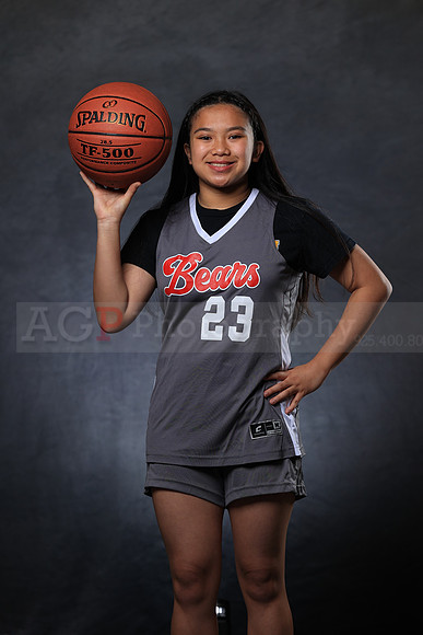SR_Girls_8th_BB086