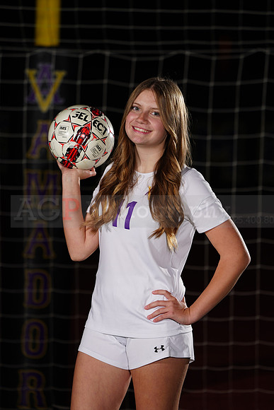 Freshmen_GirlsSoc009