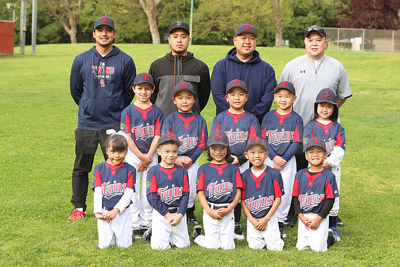 SB_JR_Twins00097