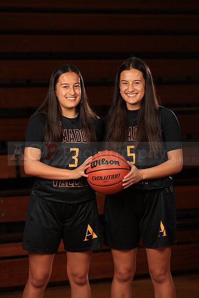 AVHSVarsityBB00093