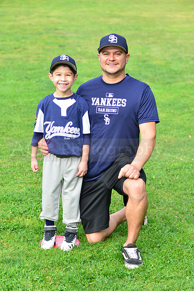 JR_Pee_Wee_Yankees00097