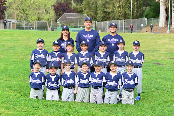 JR_Pee_Wee_Yankees00100