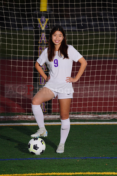 AVHSGirls_Varsity_Soccer00053