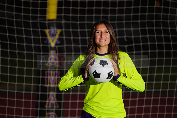 AVHSGirls_Varsity_Soccer00091